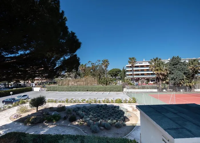 Lägenhet Le Lavandou, T2 + Cabine, Acces Plage, Parking Et Climatisation - Fr-1-803-88